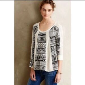 Anthropologie Lilka Cream & Black Top Size Medium